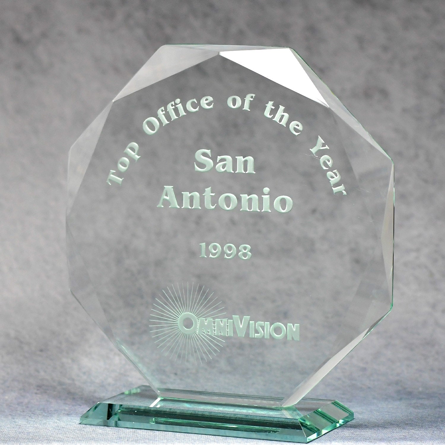 Jade Glass Multi-Faceted Octagon | Global Recognition Inc