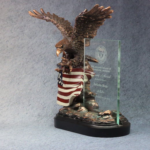 Bronze Eagle With Flag | Global Recognition Inc
