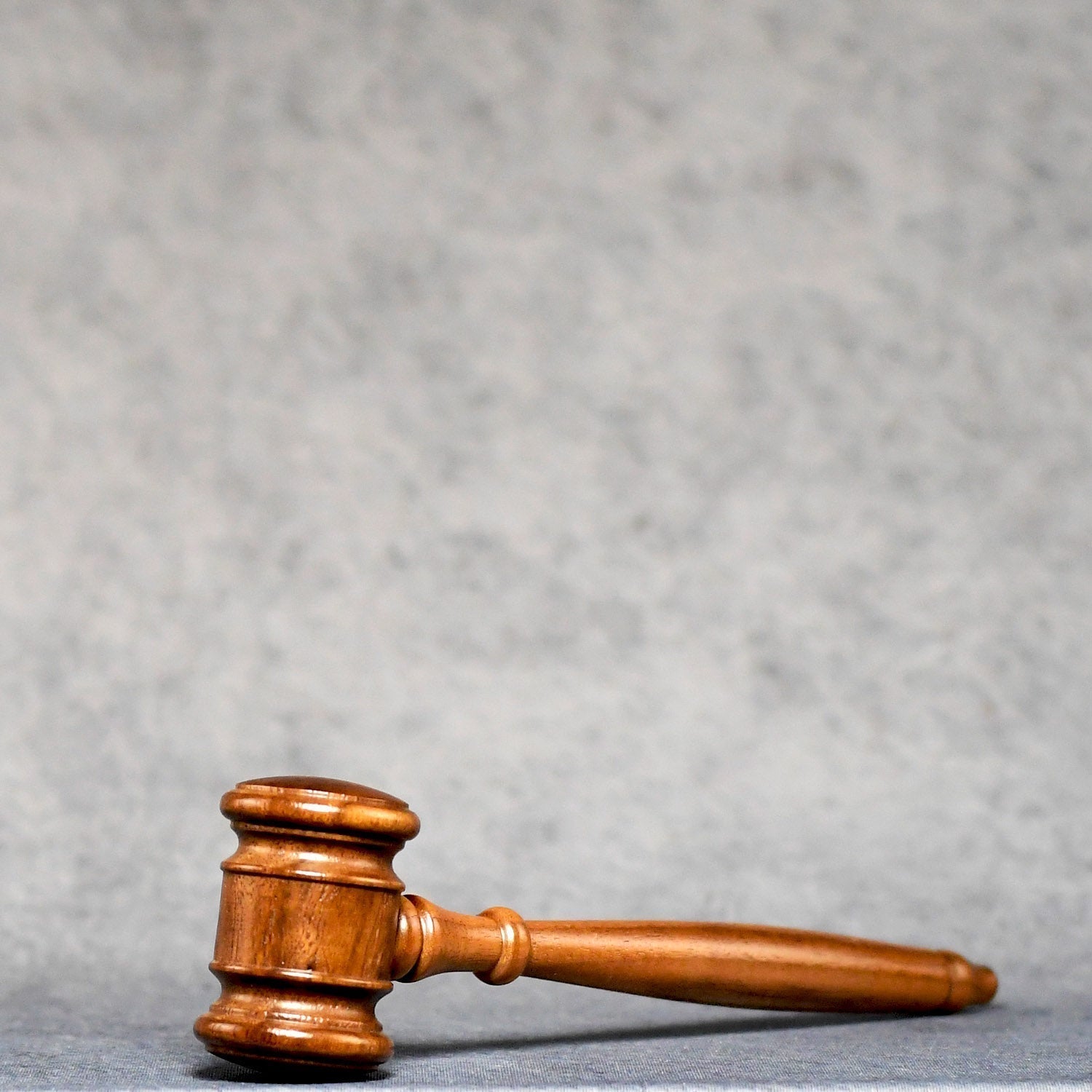 Walnut Gavel | Global Recognition Inc