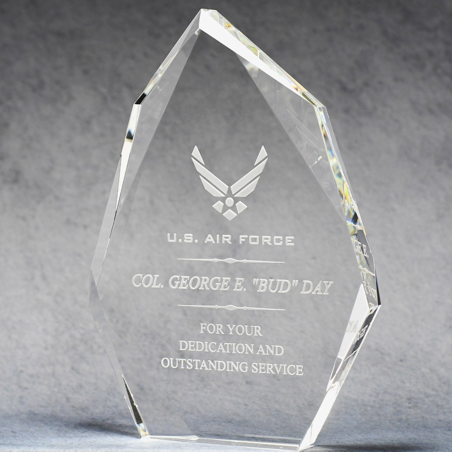 Multi-Faceted Optic Crystal Award | Global Recognition Inc