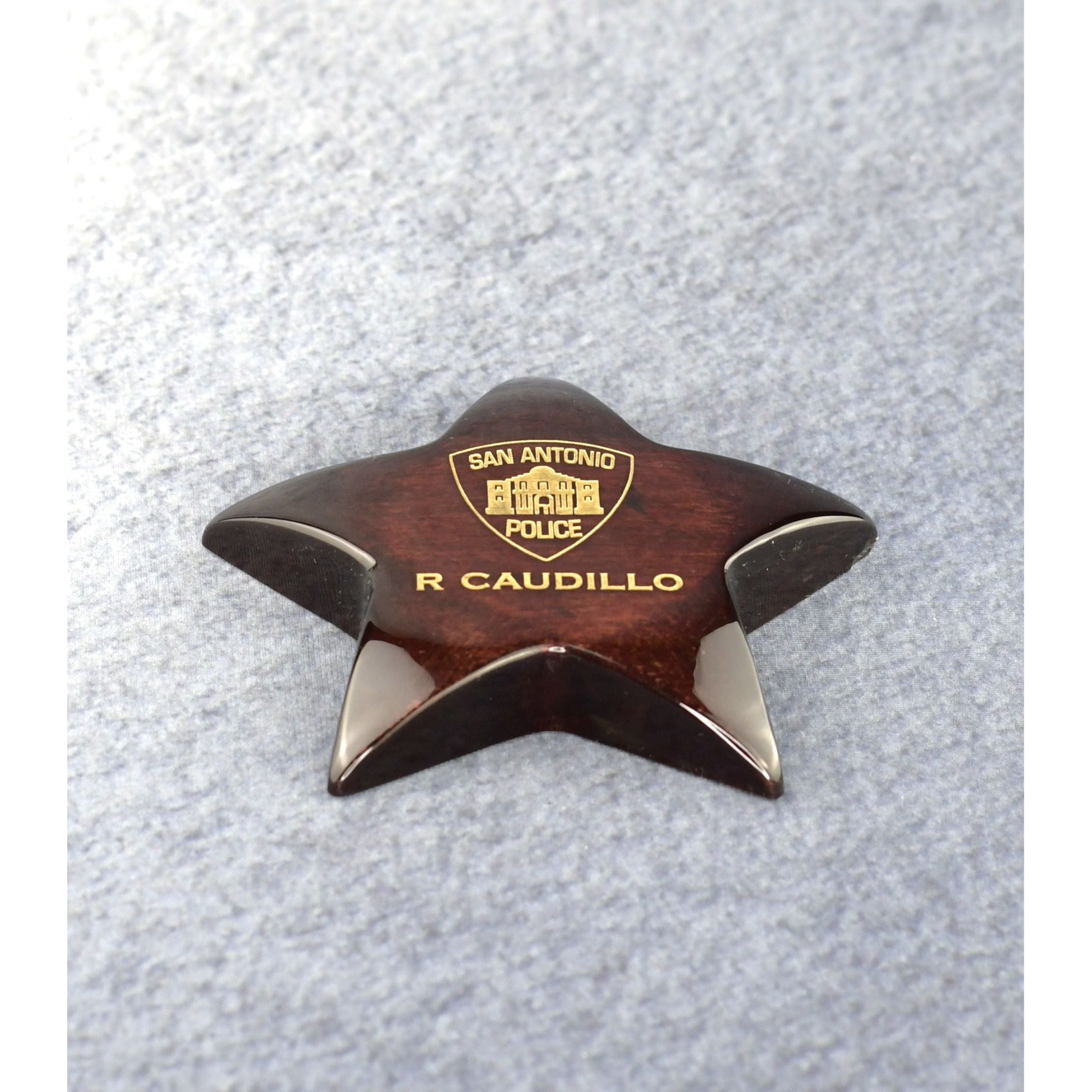 Star Performer Paperweight | Global Recognition Inc