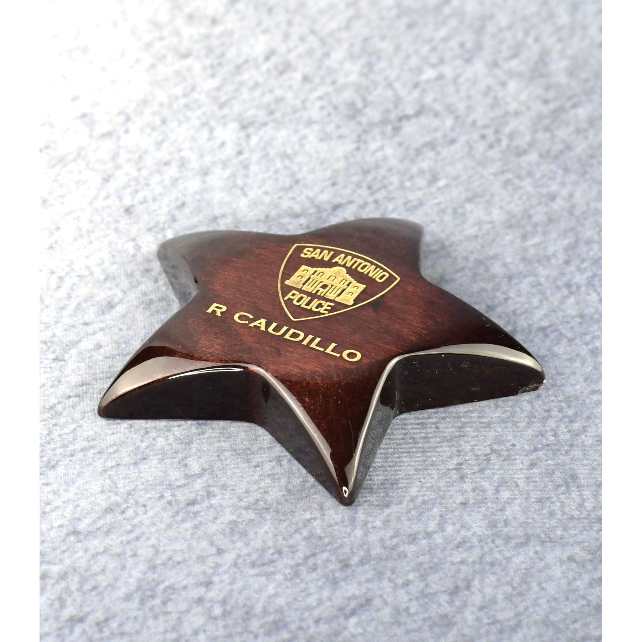 Star Performer Paperweight | Global Recognition Inc