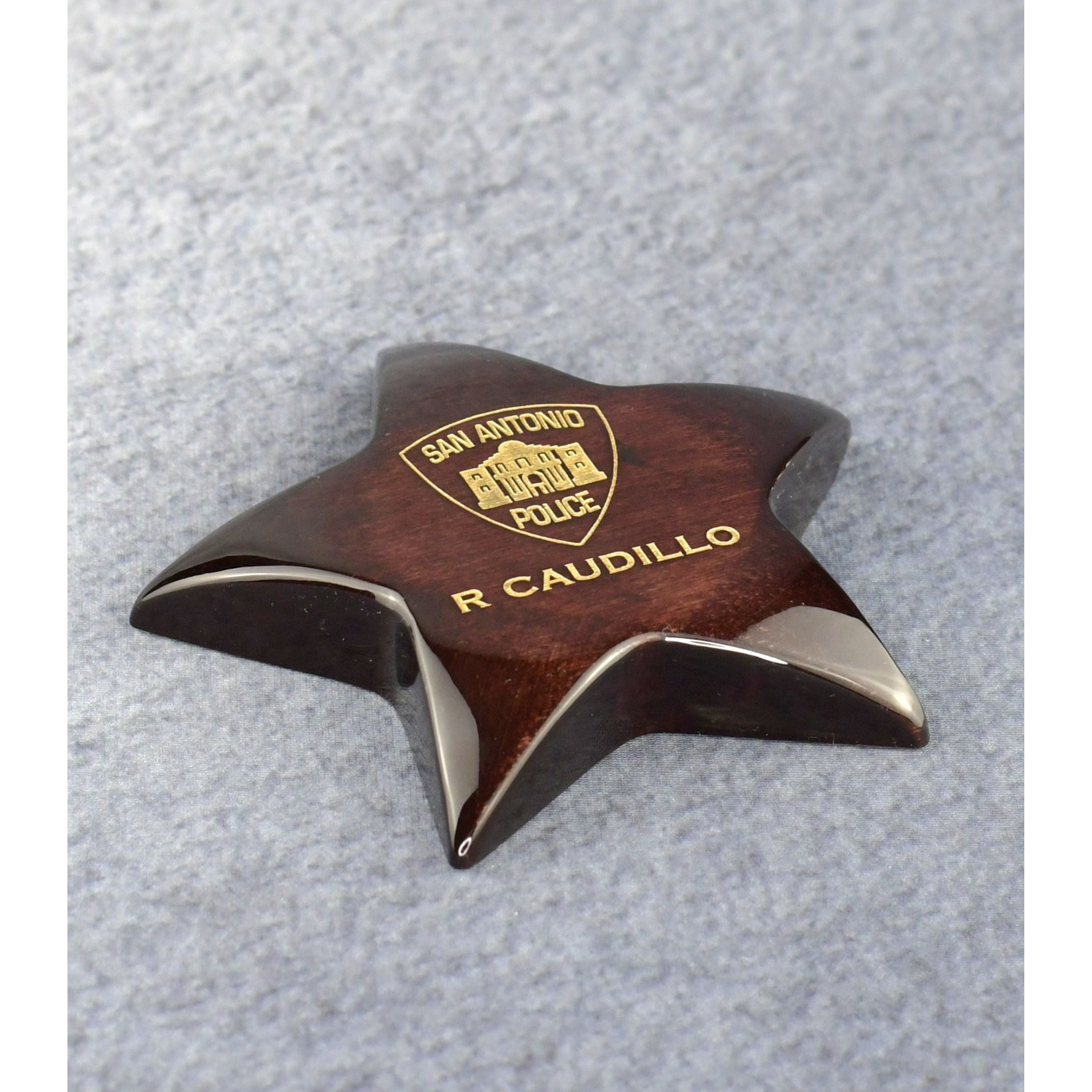 Star Performer Paperweight | Global Recognition Inc