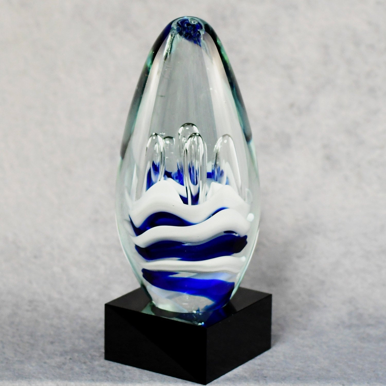 Blue And White Art Glass Egg | Global Recognition Inc