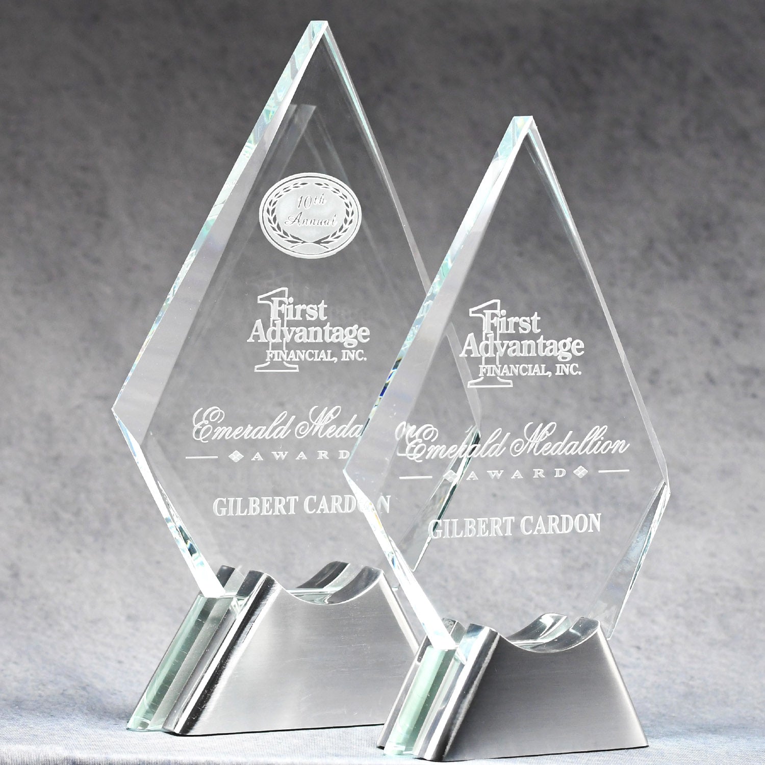 Crystal Diamond On Chrome Stand | Global Recognition Inc